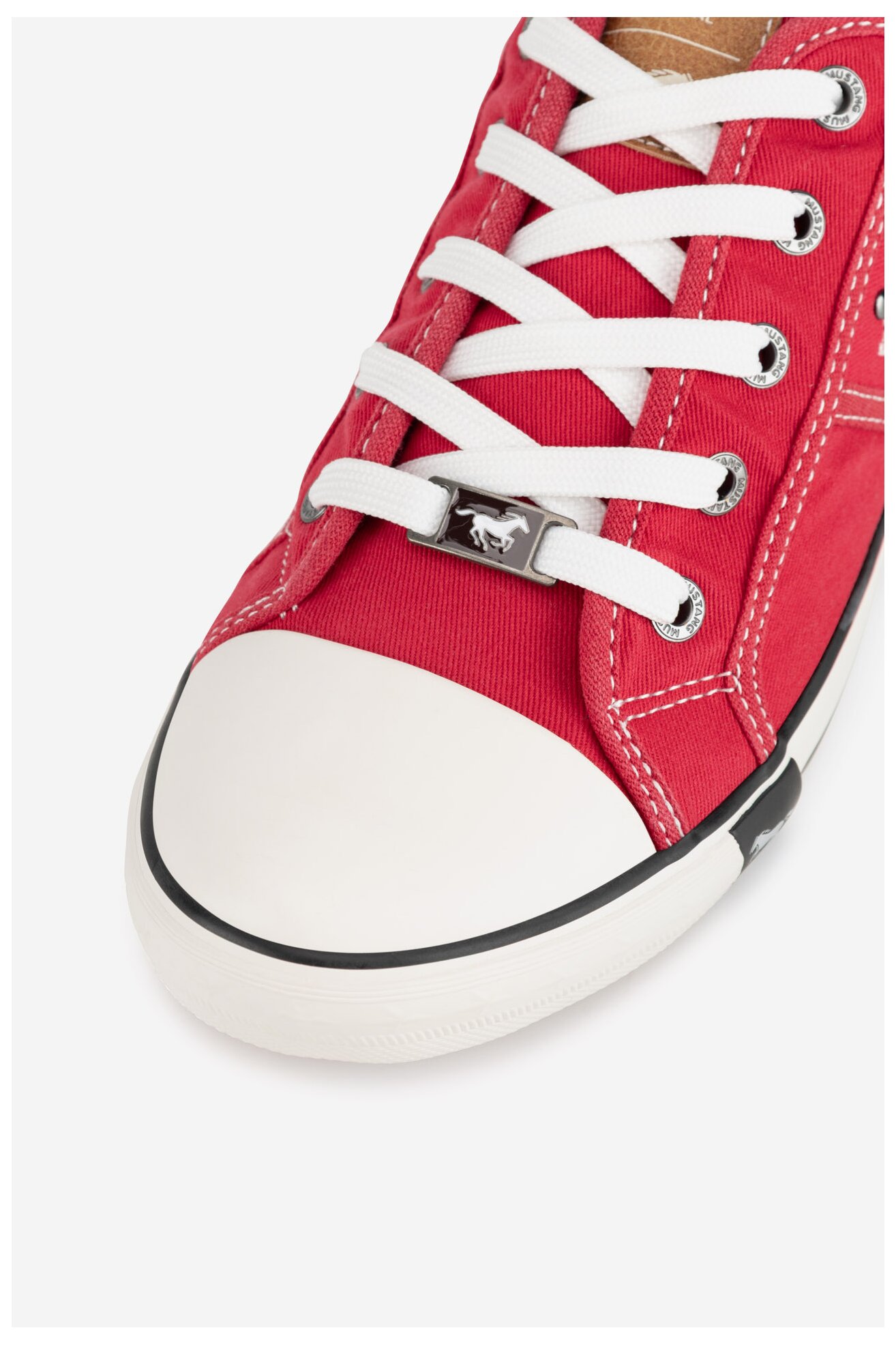 Plátěná obuv Mustang 1099-310 ČERVENÁ