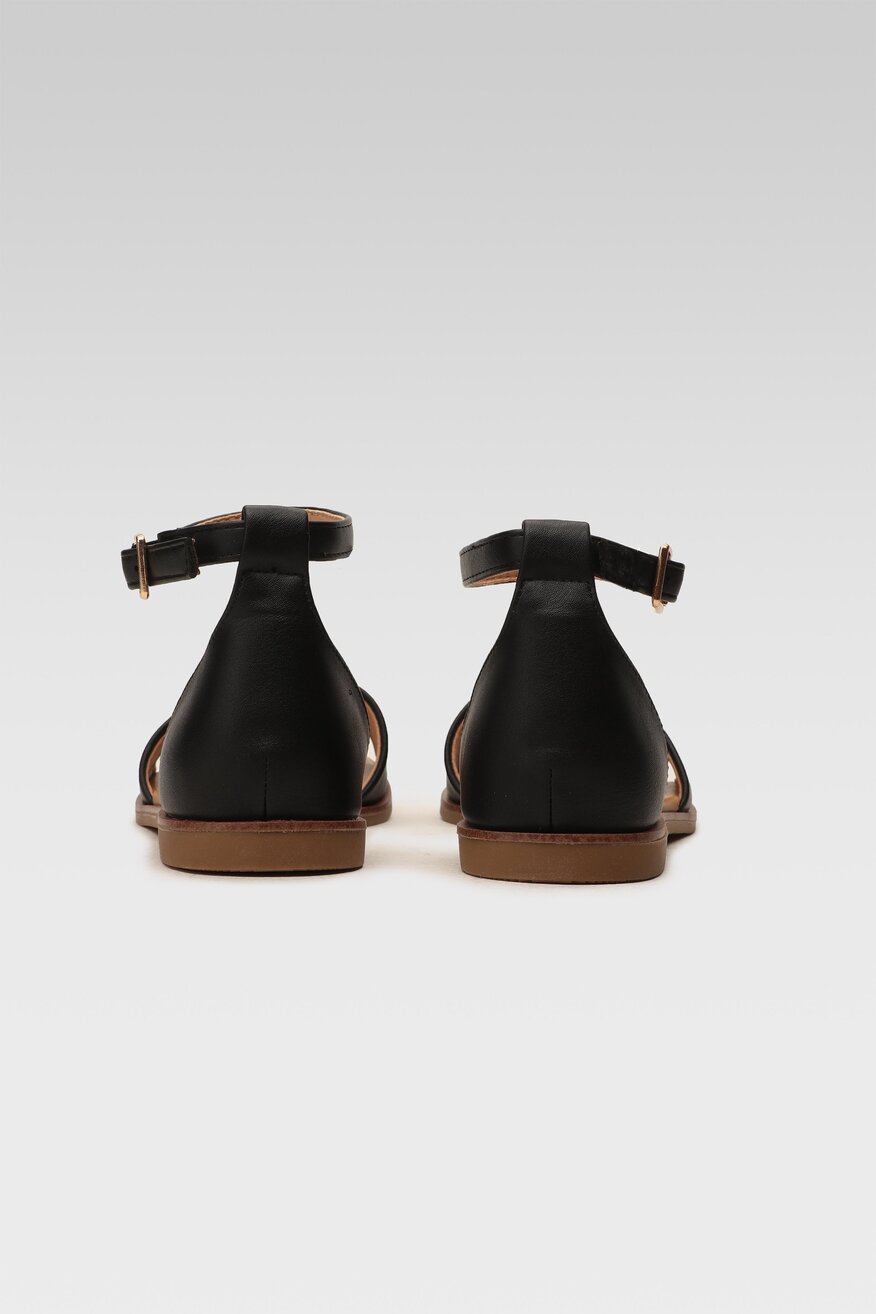 
                Jenny Fairy - Sandały czarne ze sprzączką - 5904248724184