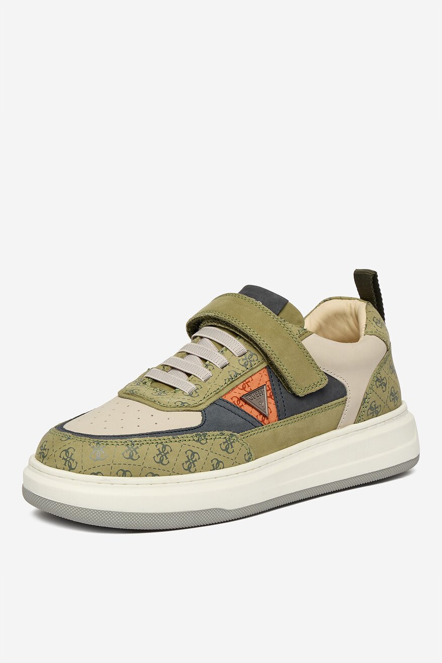 
                Сникърси GUESS МИКС - 5906751791721