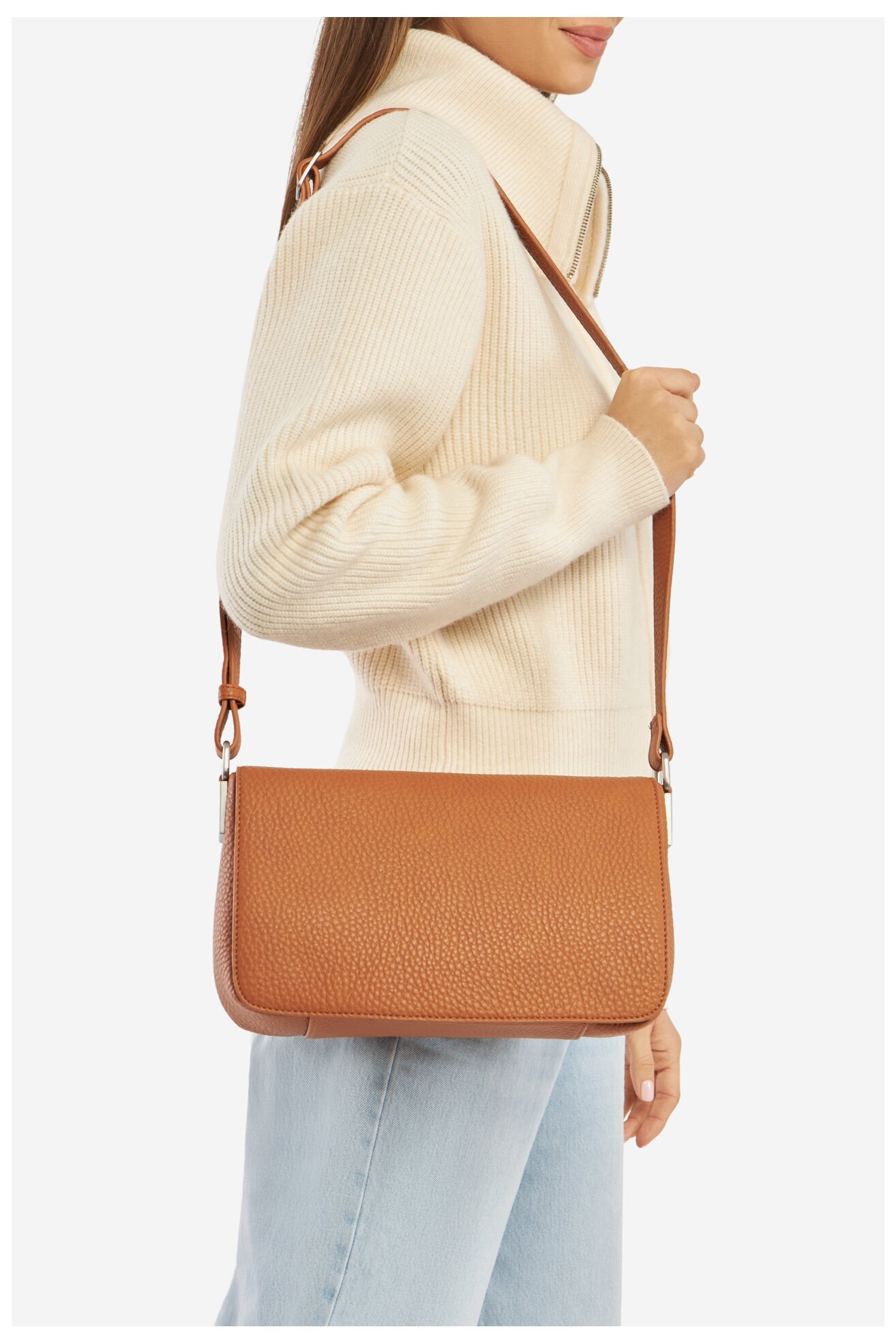 Дамска чанта Lasocki LSK-K-055-06 КАМЕЛ