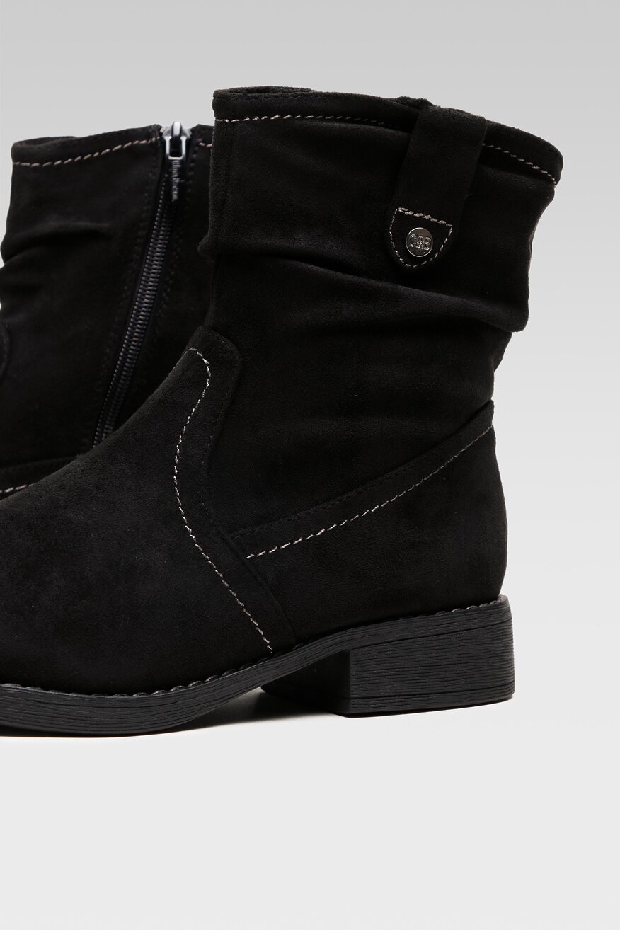 
                Clara Barson - Botki czarne z suwakiem - 5904248022112