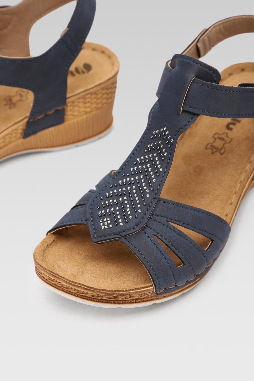 
                Inblu - Sandały na koturnie granatowe - 5903698501574