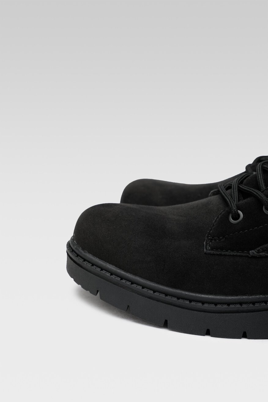 
                Americanos - Trzewiki czarne - 5904862181110