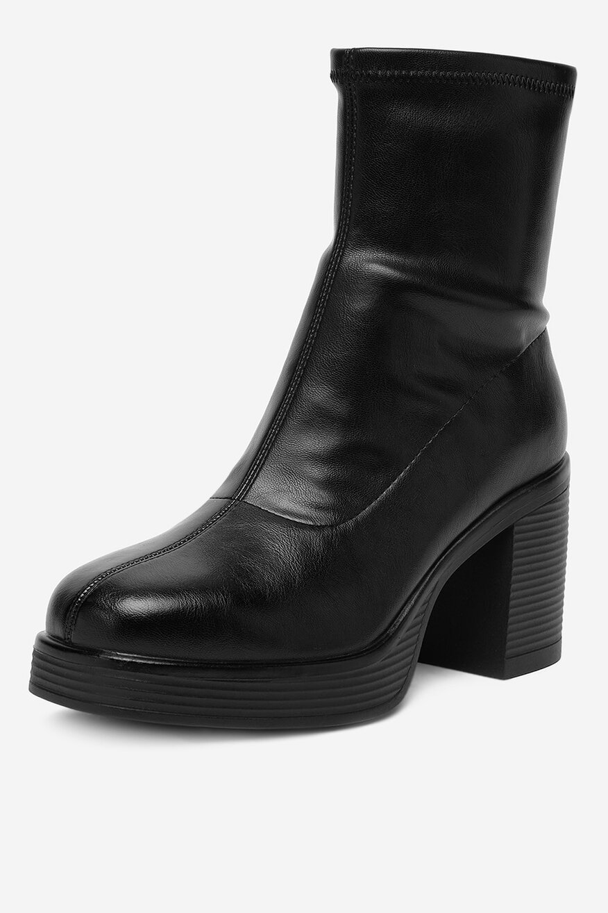 
                Kotníková obuv Jenny ČERNÁ - 5906751332825