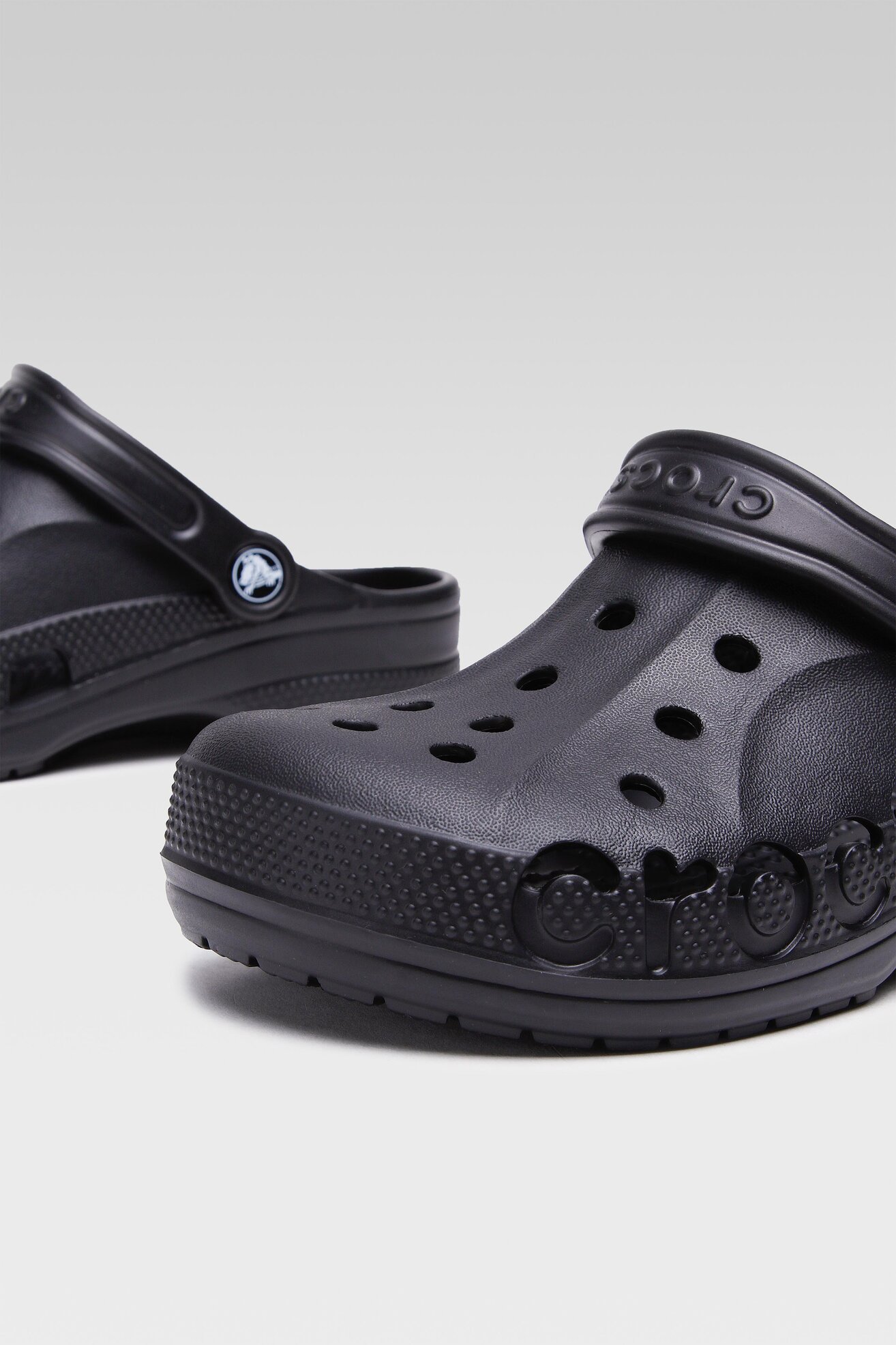 Klapki basenowe Crocs 10126-001 W Czarny