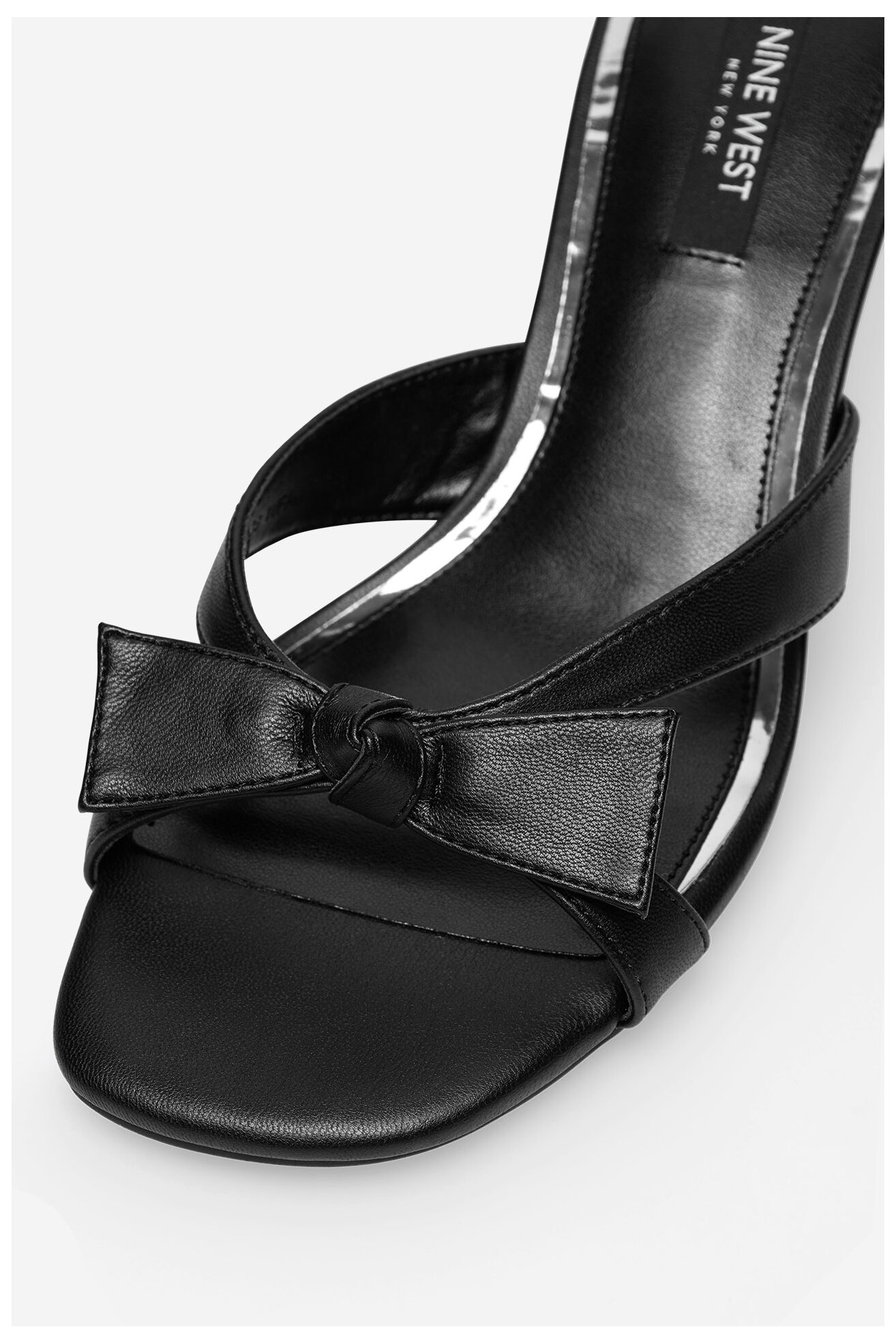 Klapki NINE WEST WFA2668-1 Czarny