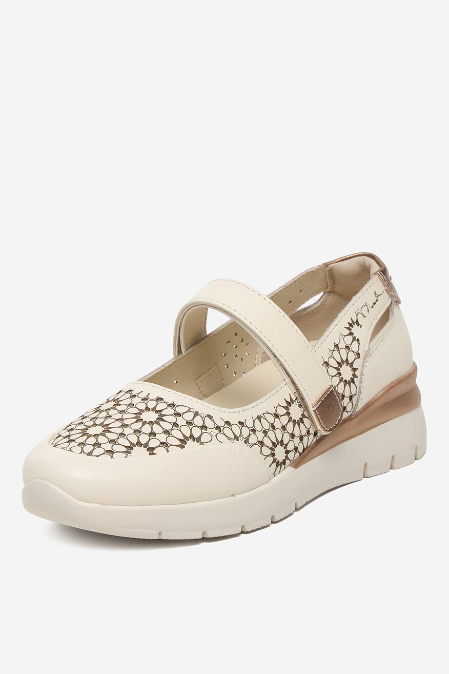 
                Félcipő Go Soft BÉZS - 5906751807705