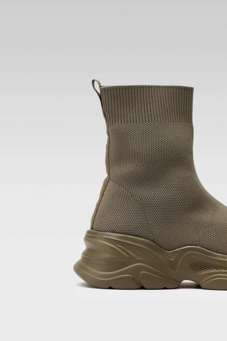 Jenny Fairy - Botki na grubej podeszwie - 5904862215211