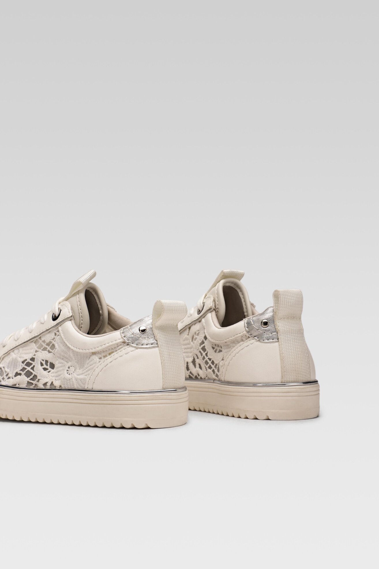 Półbuty DeeZee WS5508-02 Biały