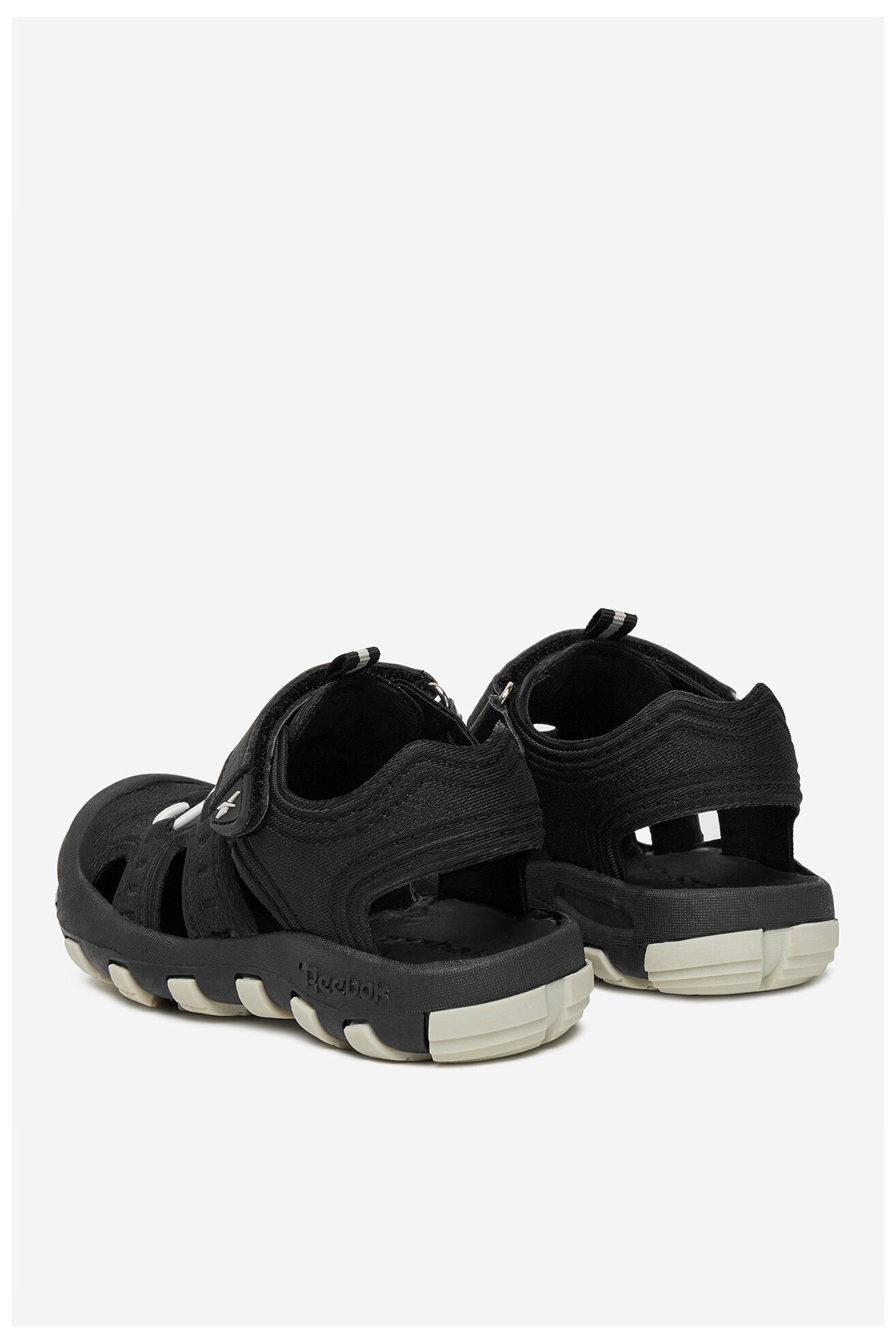 Сандалі Reebok CP92-23833-CH (III) ЧОРНИЙ