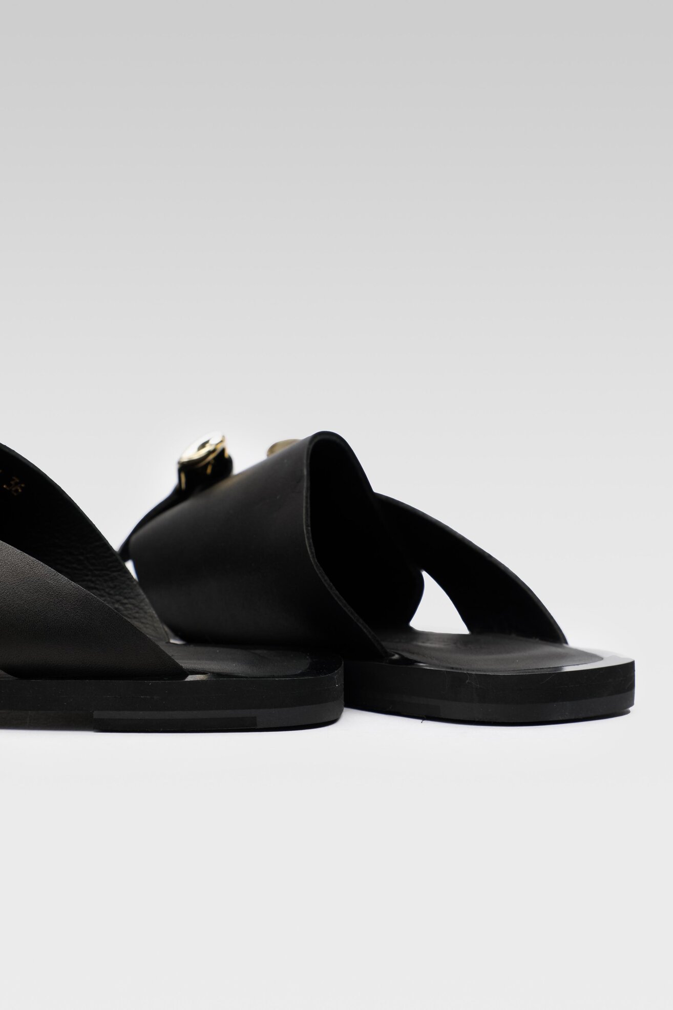 Klapki Badura 11301 Czarny