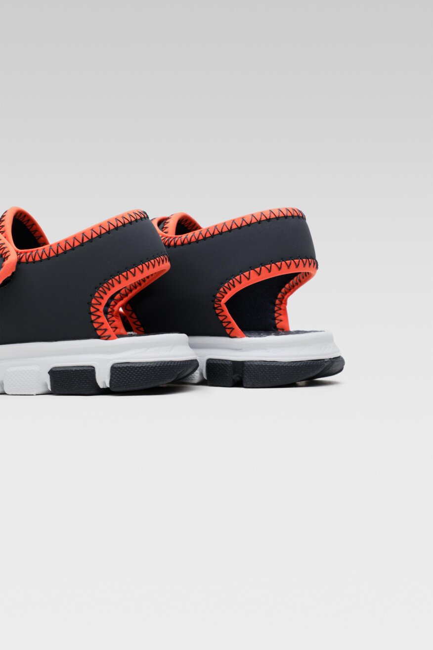 
                Reebok - WAVE GLIDER III - 5903698547947