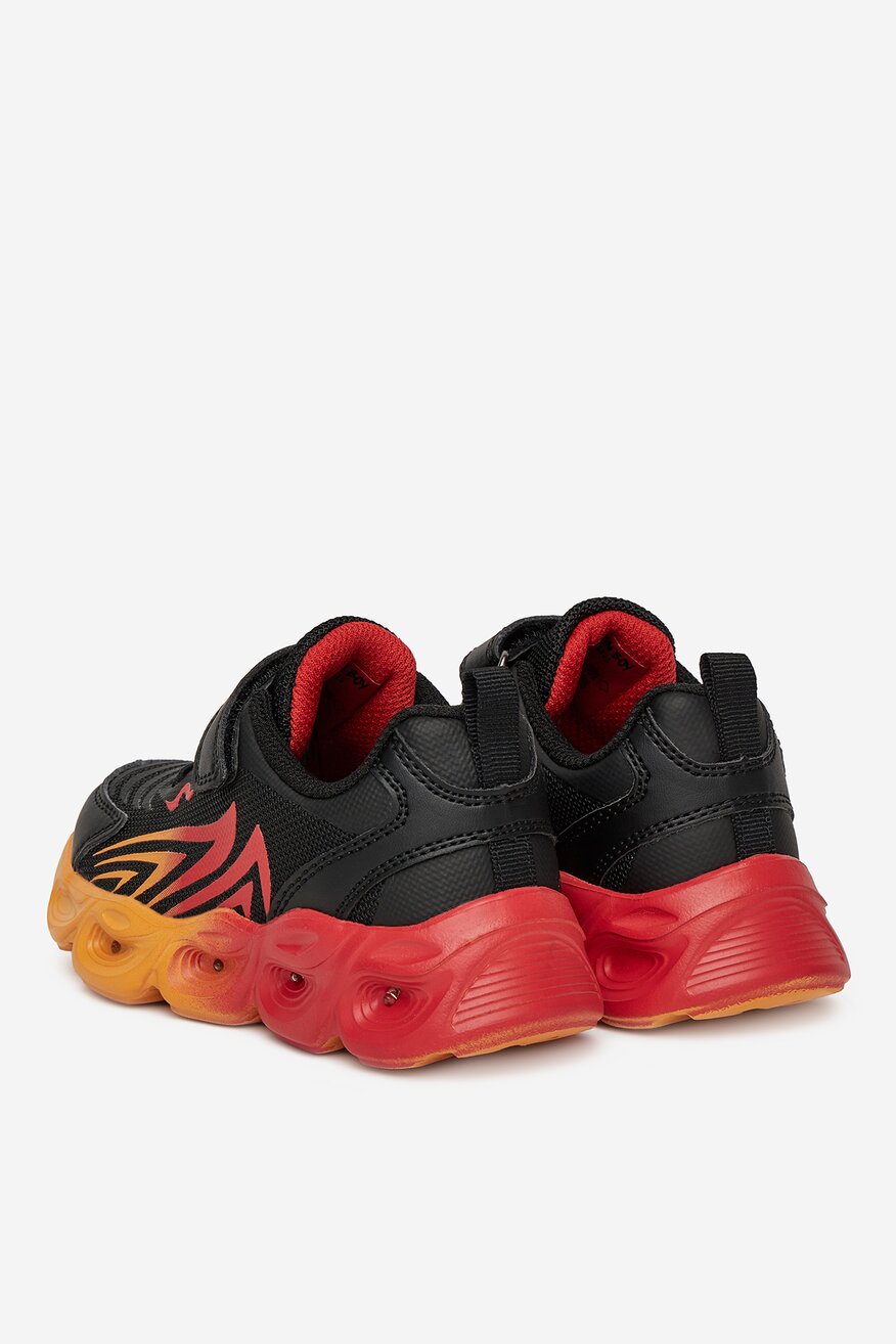 
                Patike Action Boy CRVENA - 5903698580562