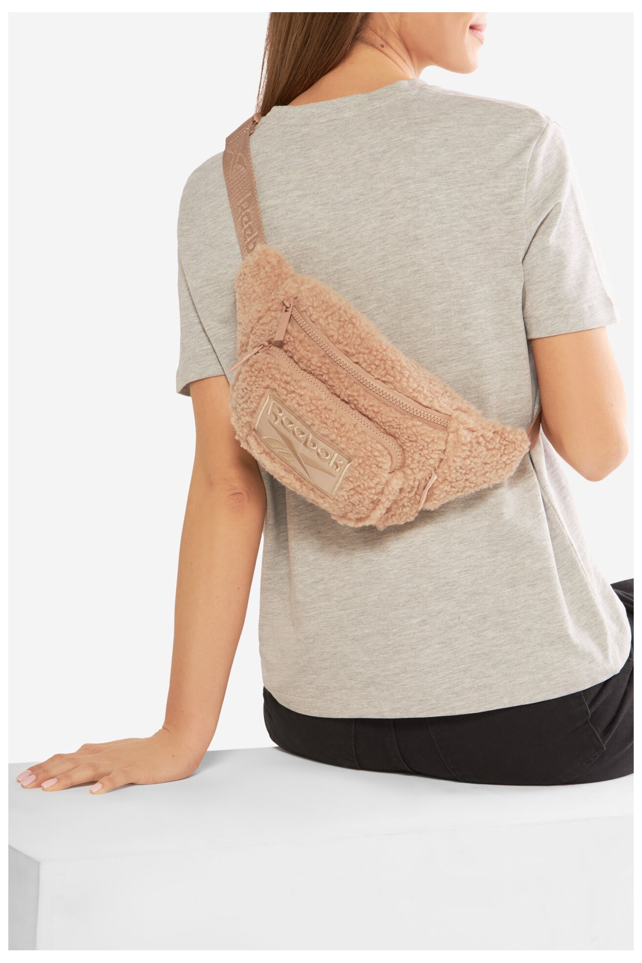 Kézitáska Reebok RBK-017-CCC-06 BÉZS