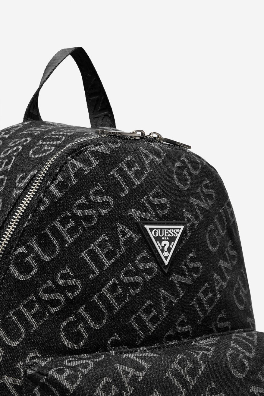 
                Рюкзак GUESS JEANS ЧОРНИЙ - 5907964042846