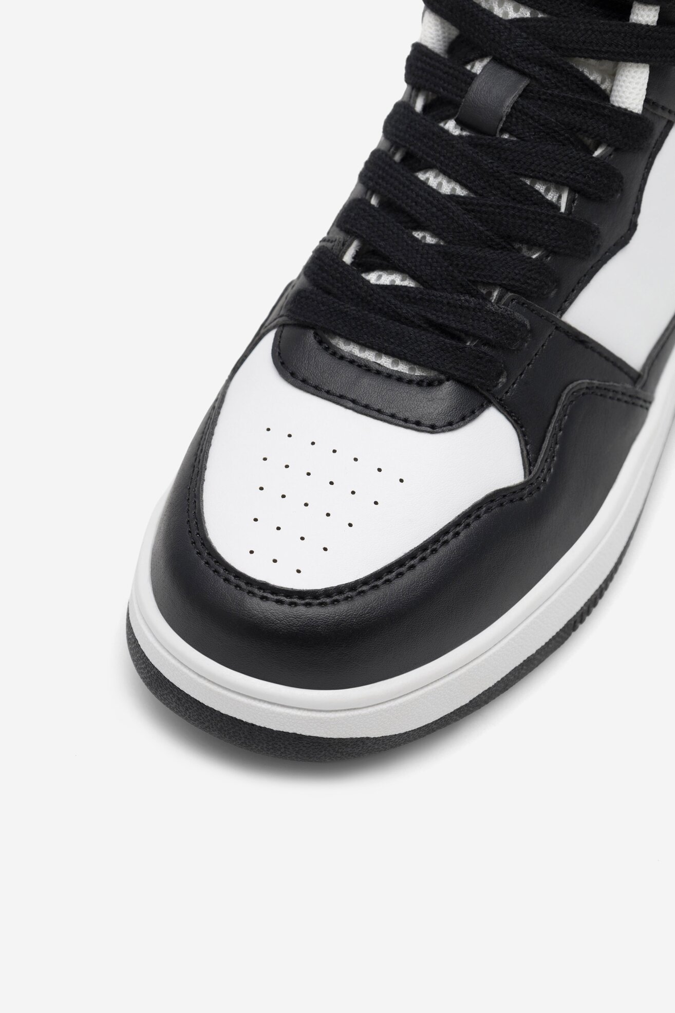 Sportcipő Sprandi BPRS-2022M03108-2 FEKETE