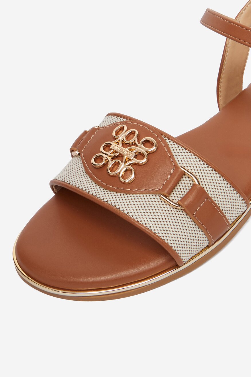 
                NINE WEST - Klapki - 5907964010692