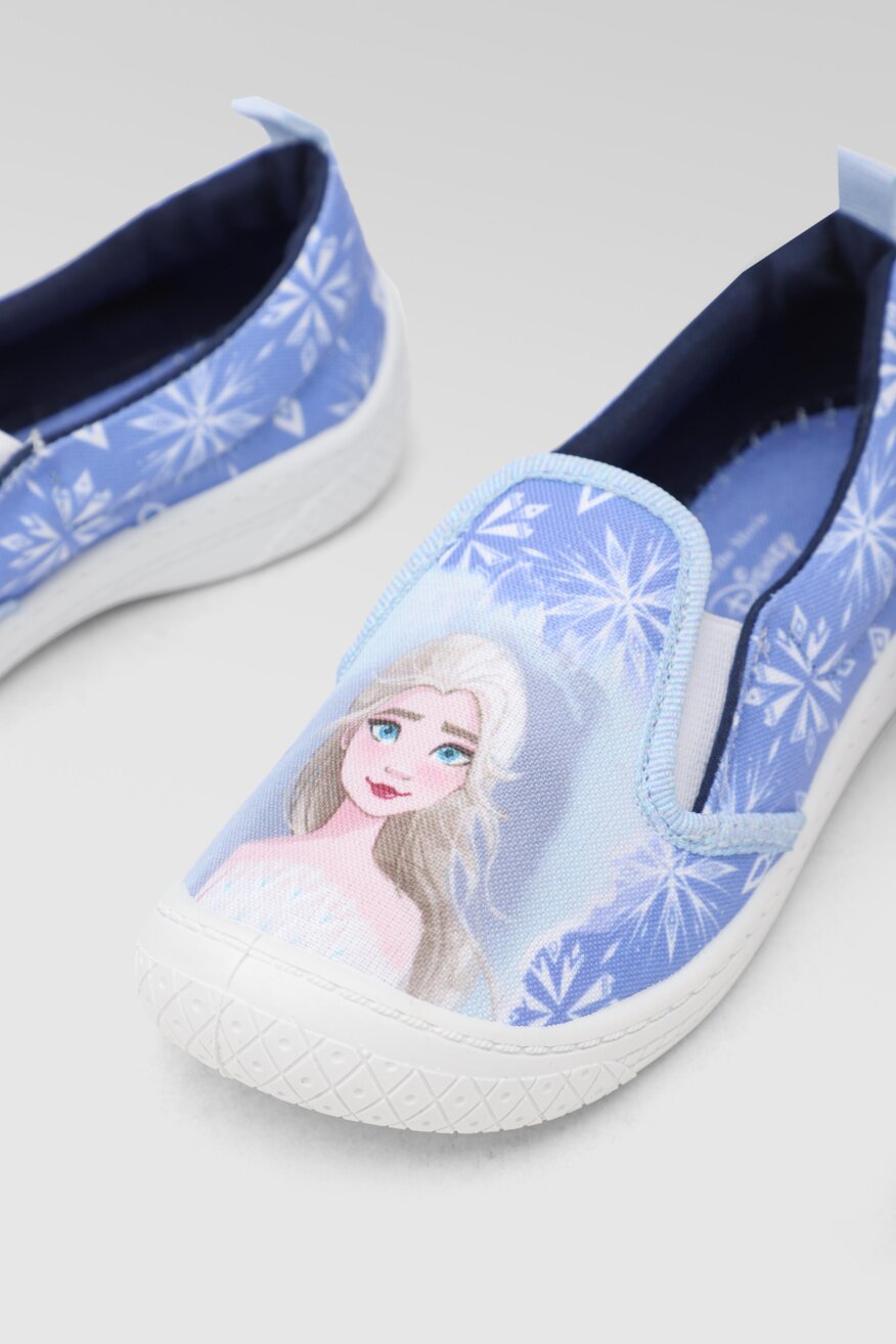 
                Frozen - Kapcie z printem niebieskie - 5903698646701