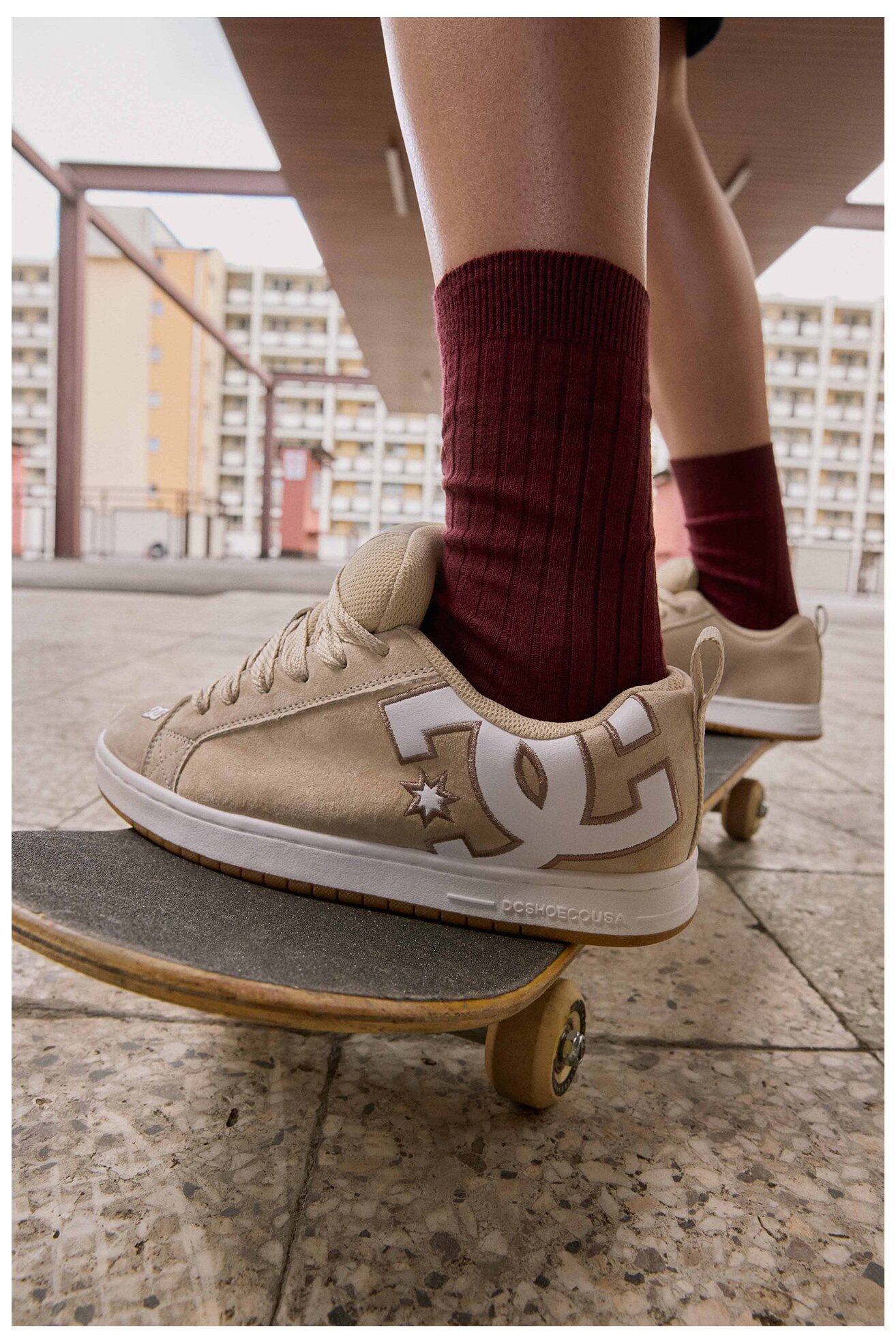 Кросівки спортивні DC Shoes V5-10116 БЕЖЕВИЙ