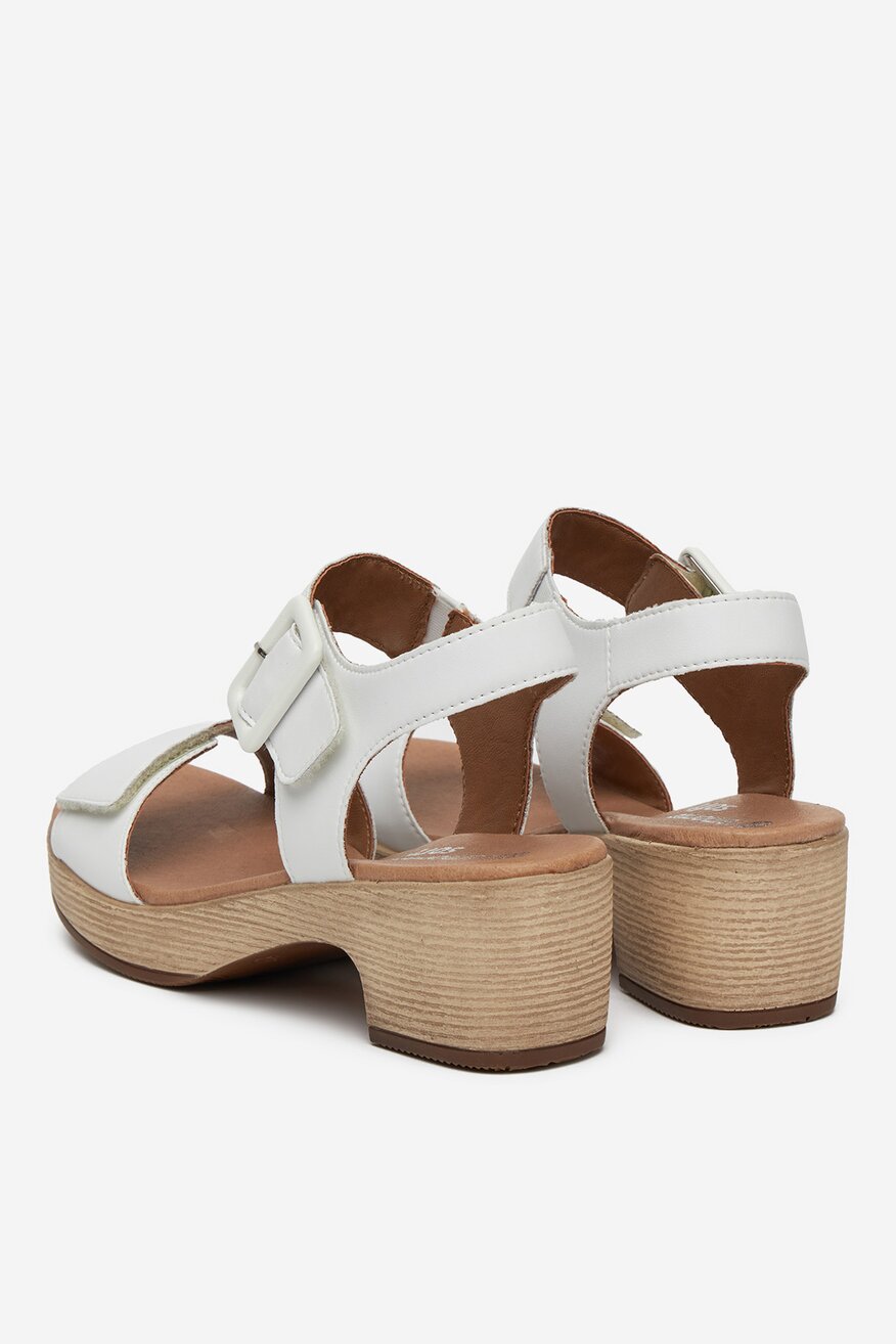 
                Сандали Remonte БЯЛ - 2230078397889