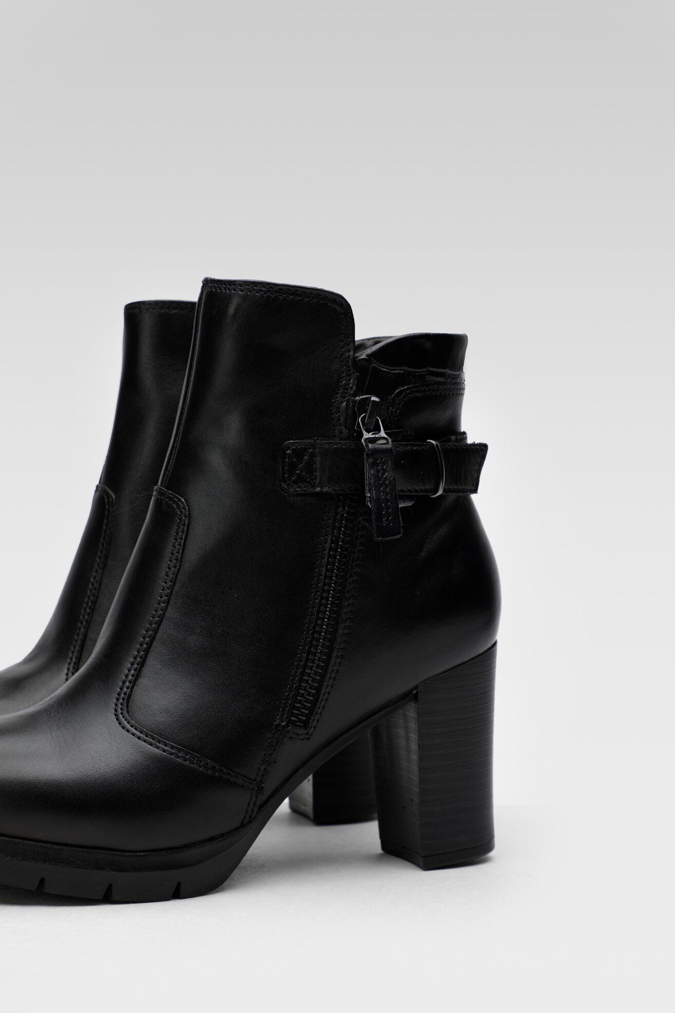 Botki Lasocki WB-TIZIANA-AW22-11 Czarny