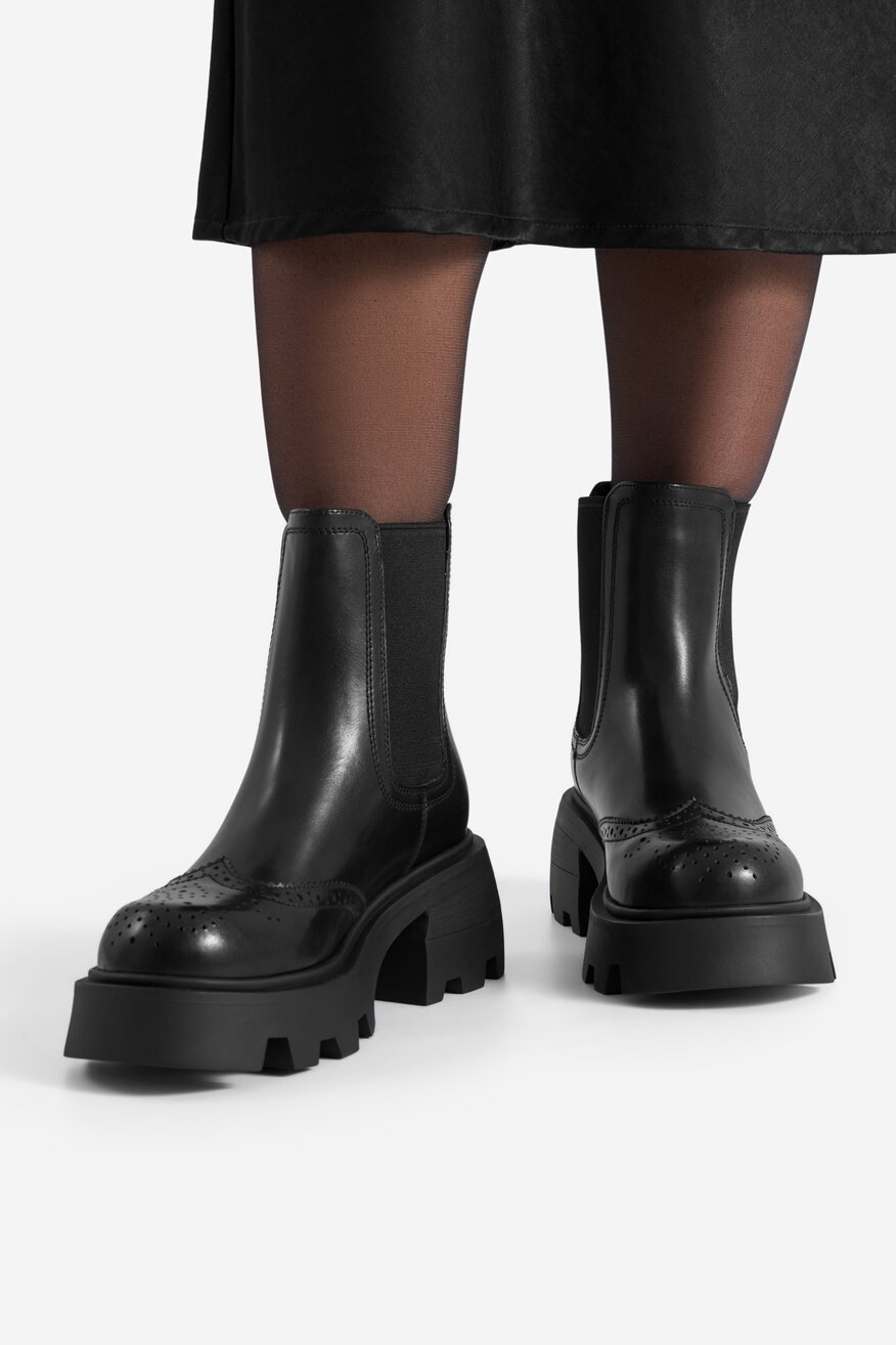 
                Badura - Sztyblety skórzane - 5905588842071