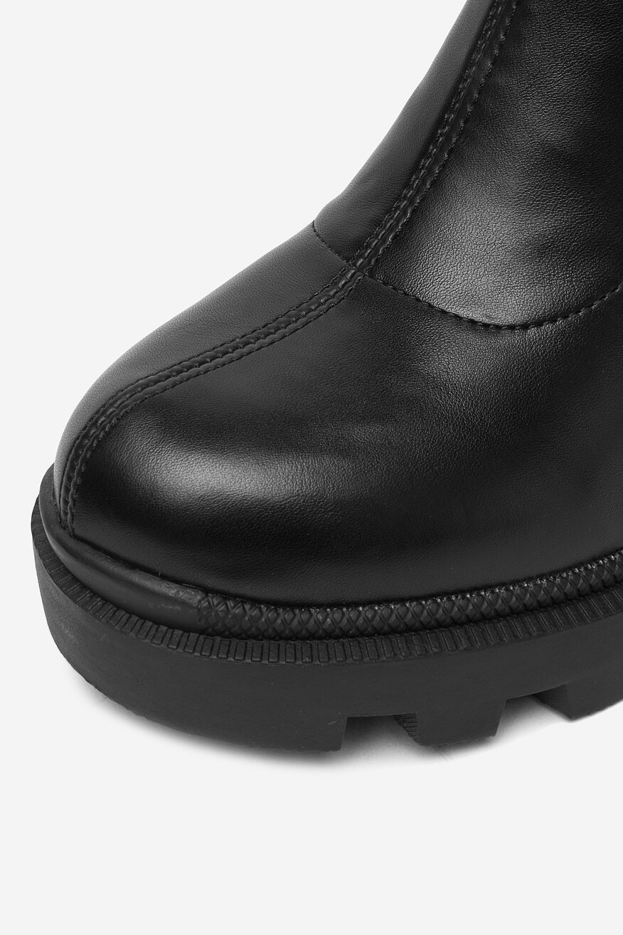 
                Ботильйони DeeZee ЧОРНИЙ - 5904410910902