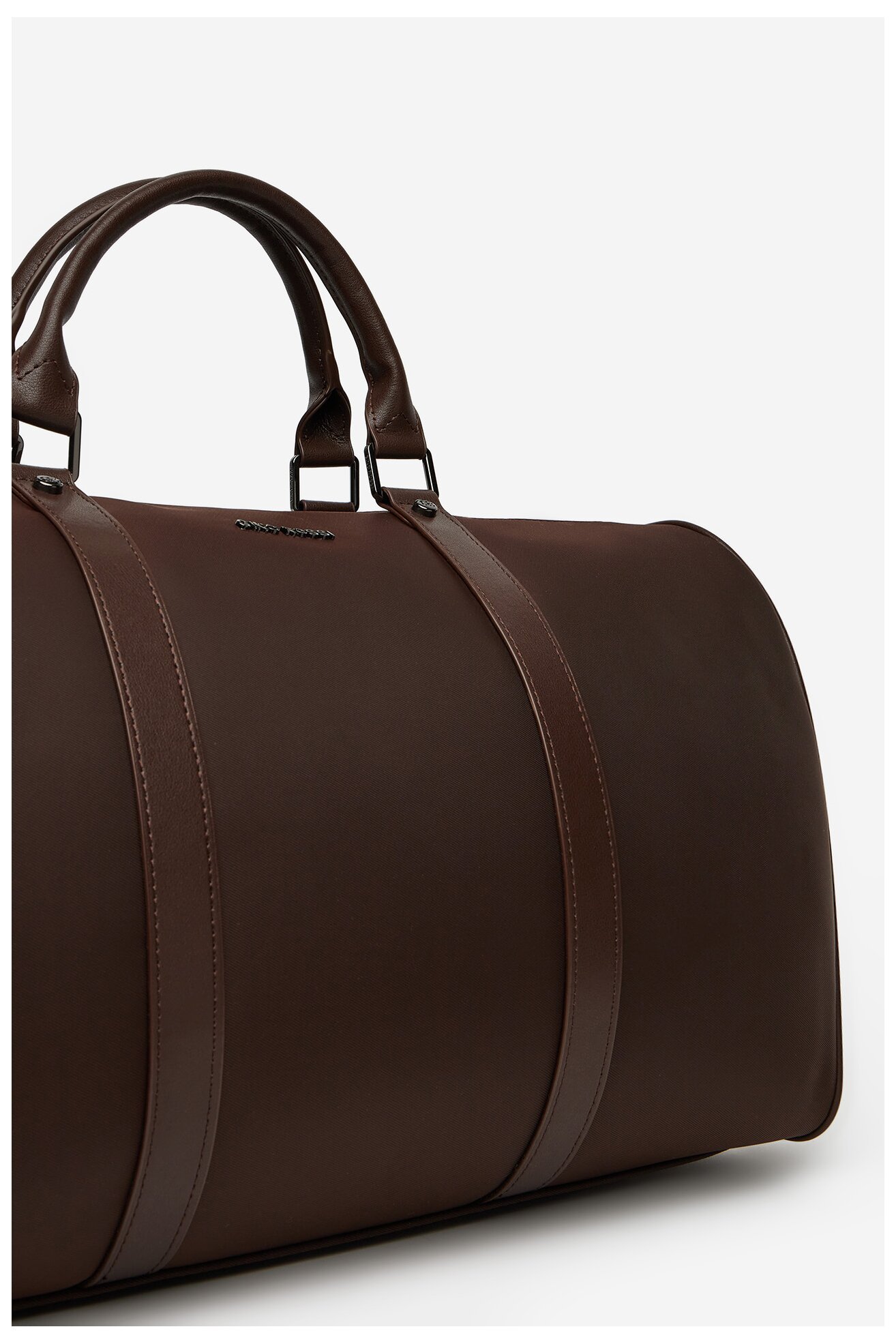 Utazó táska Gino Rossi 05A3626-9 BARNA