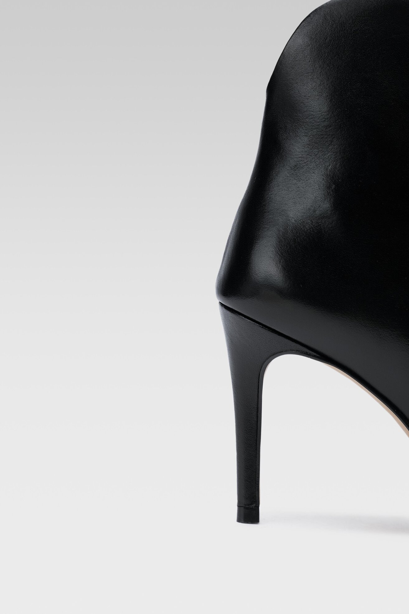 Botki SIMPLE SIMPLE-SL-04-02-000086 101 Czarny