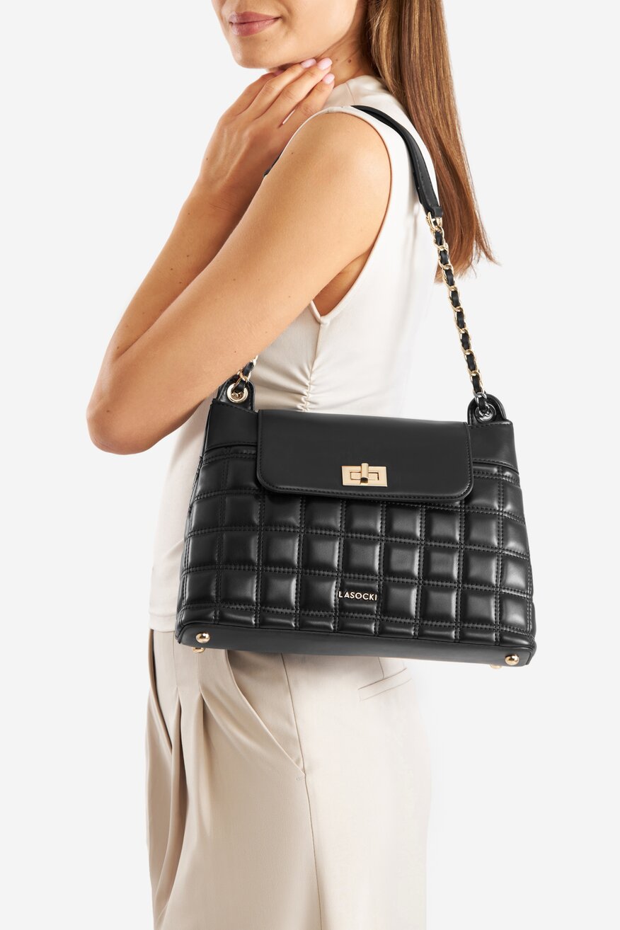 
                Дамска чанта Lasocki ЧЕРЕН - 5905588772972