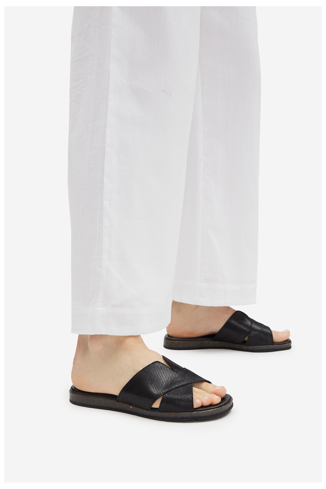 Klapki Lasocki WI16-740A-02 Czarny