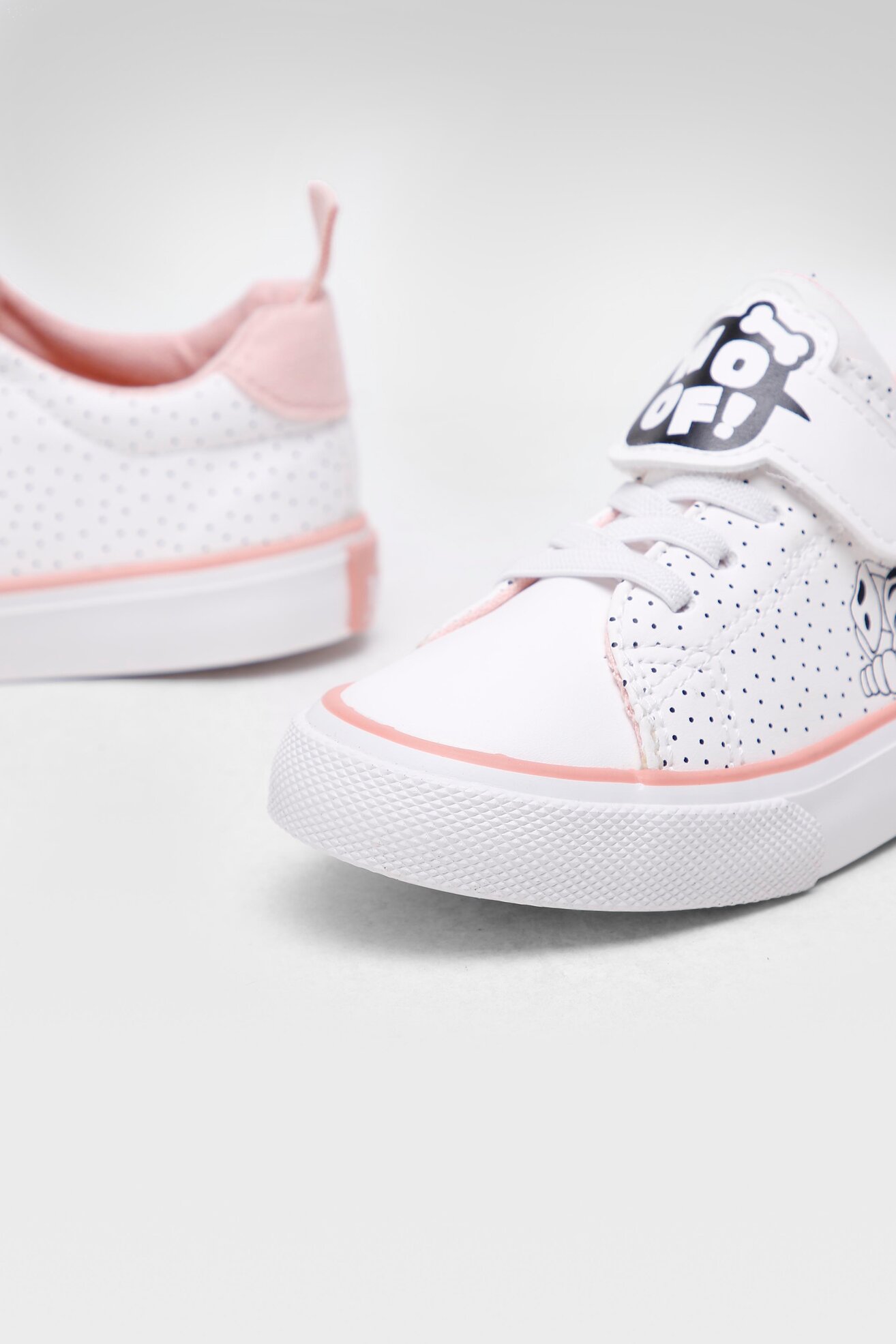 Sportska obuća 101 Dalmatians AVO-SS22-64DCLASSIC BELA