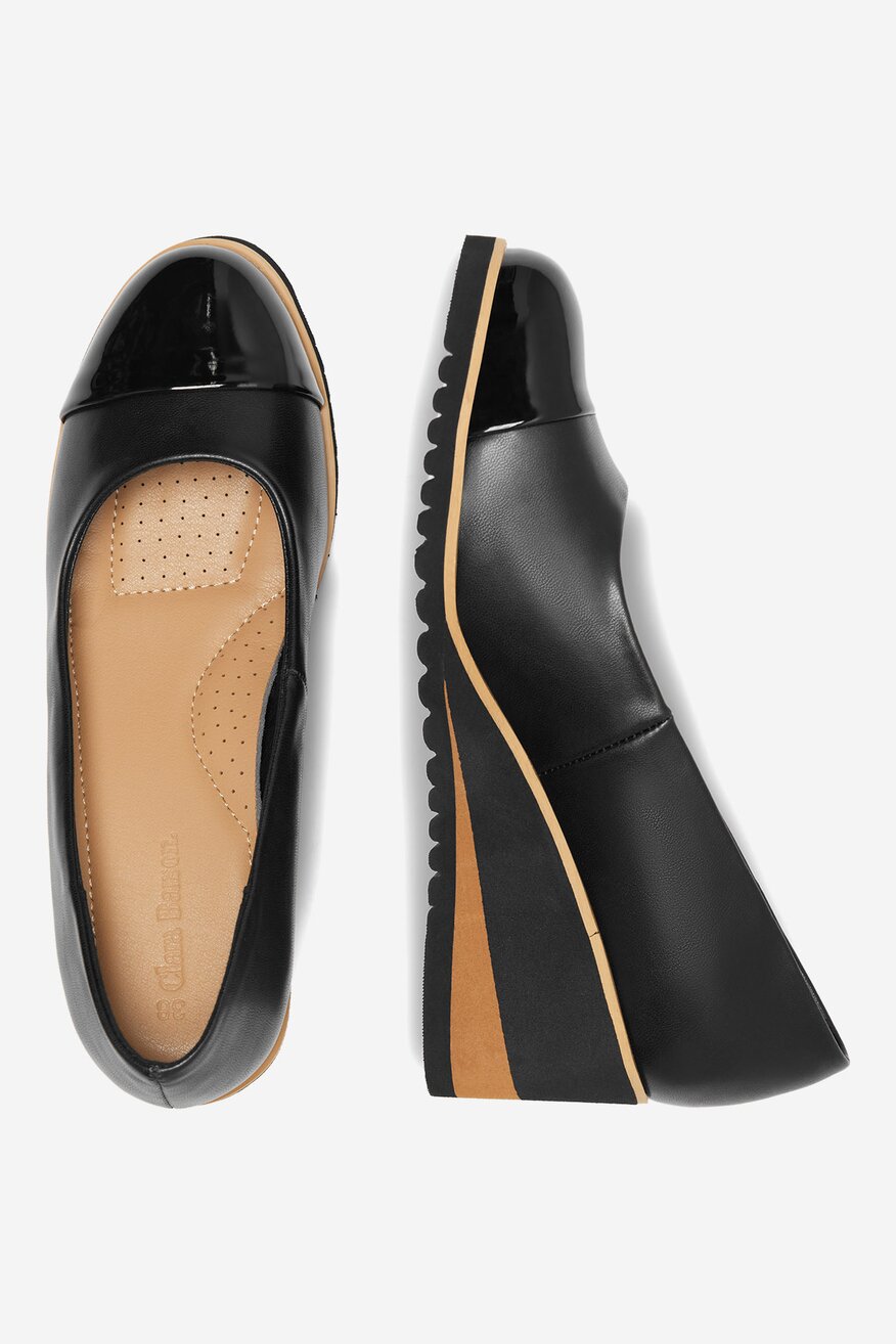 
                Напівчеревик Clara Barson ЧОРНИЙ - 5903698005492