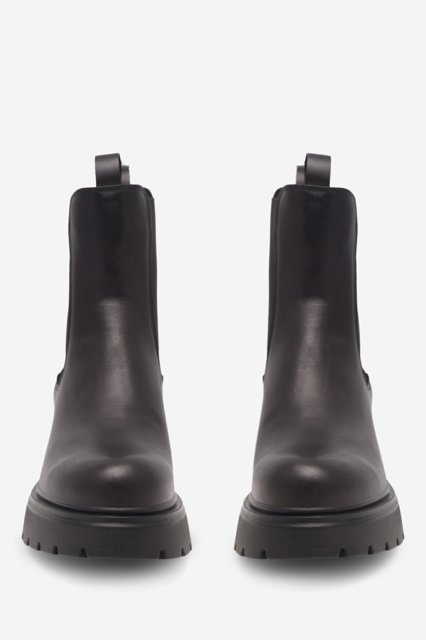 
                Боти Badura ЧЕРЕН - 5905588110637