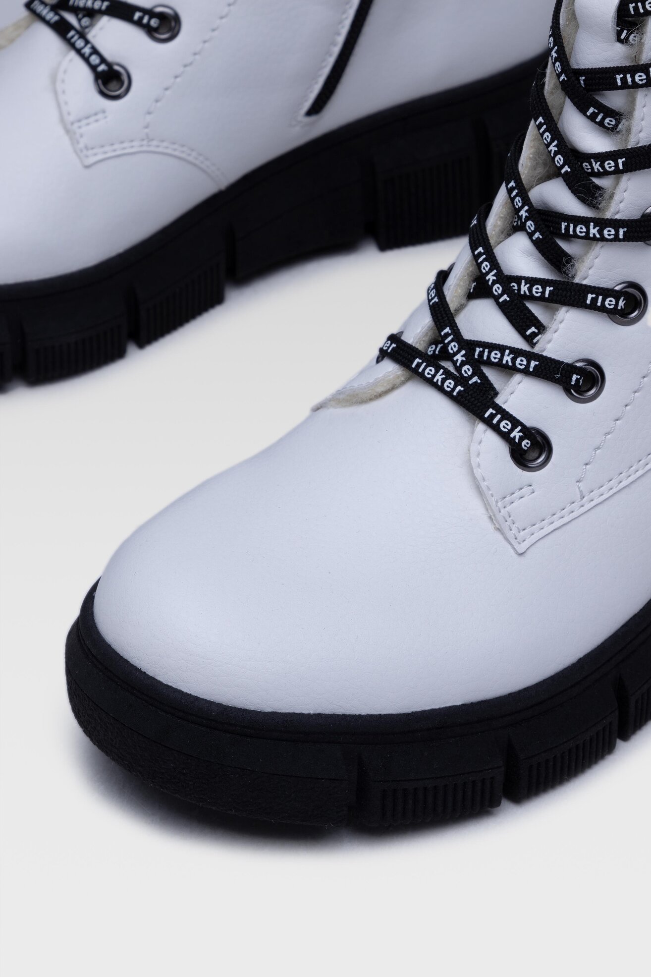 Trzewiki Rieker X3414-80 Biały