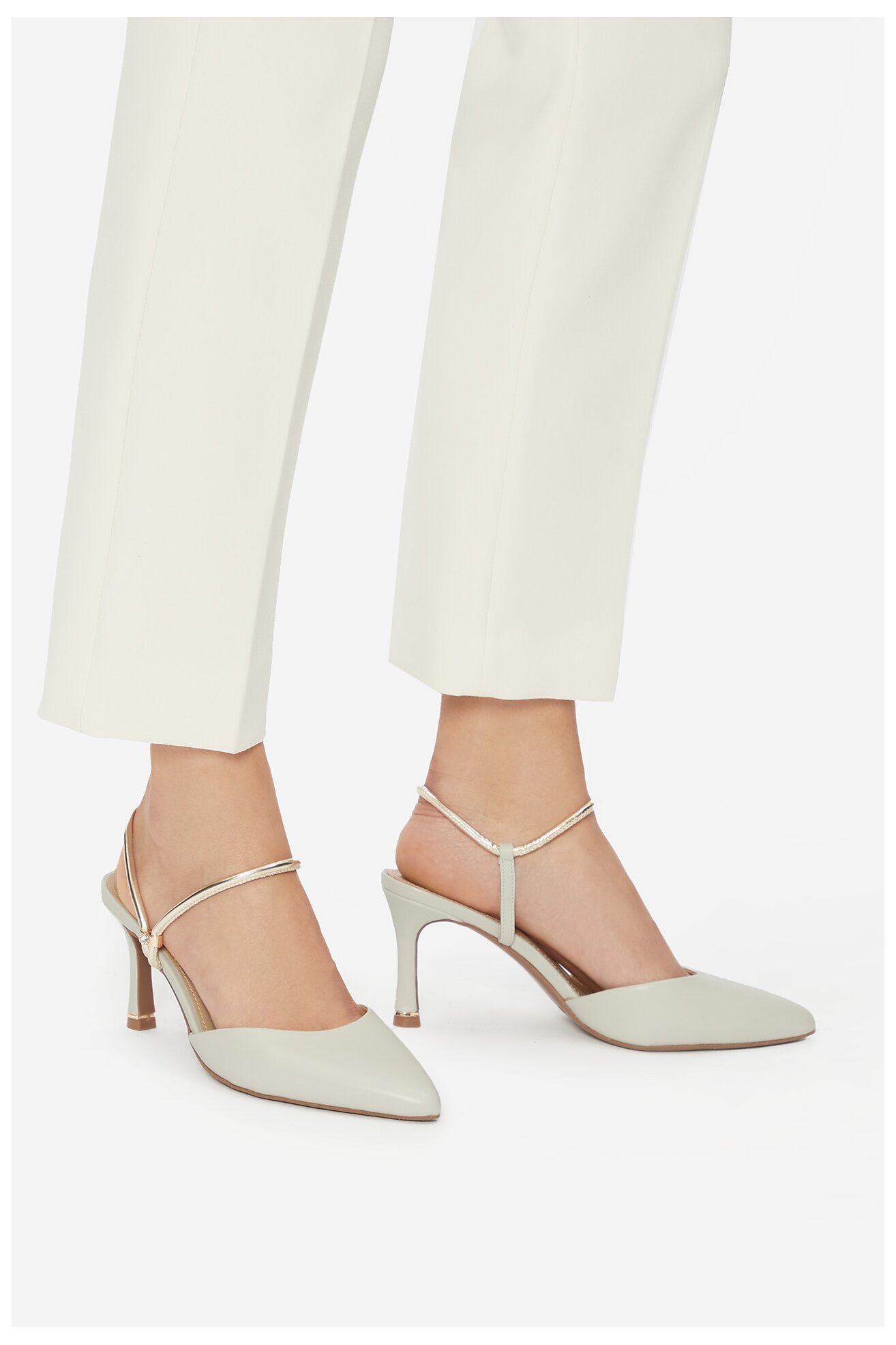 Körömcipő Lasocki WYL3794-6Z FEHÉR