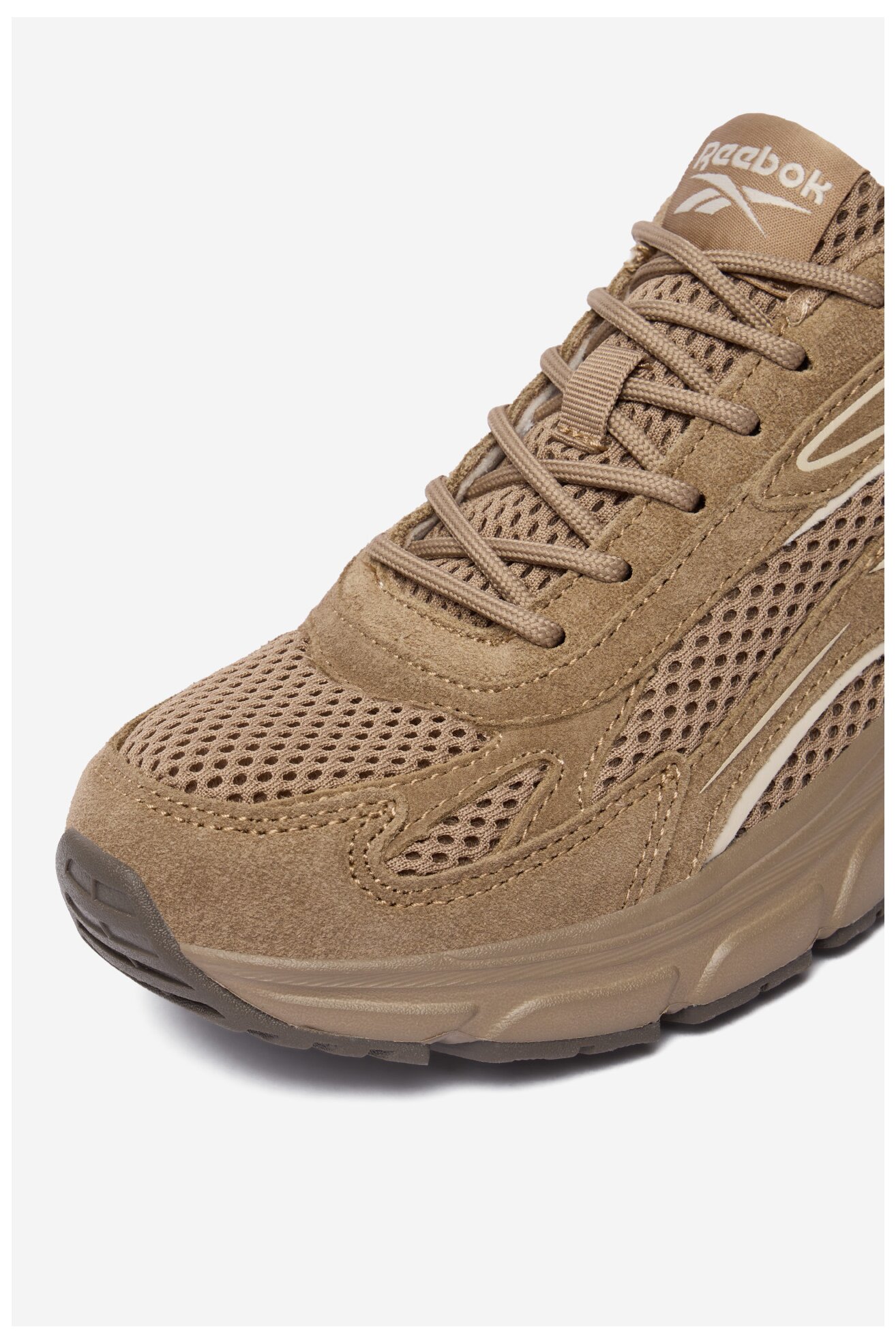 Sportcipő Reebok CEOWB-H1-139(DZ) BARNA