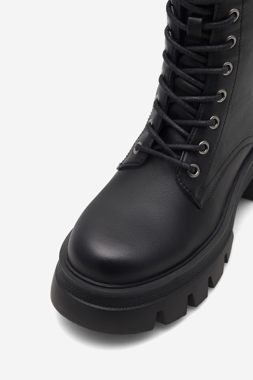 
                Jenny Fairy - Trzewiki na grubej podeszwie - 5905588049050