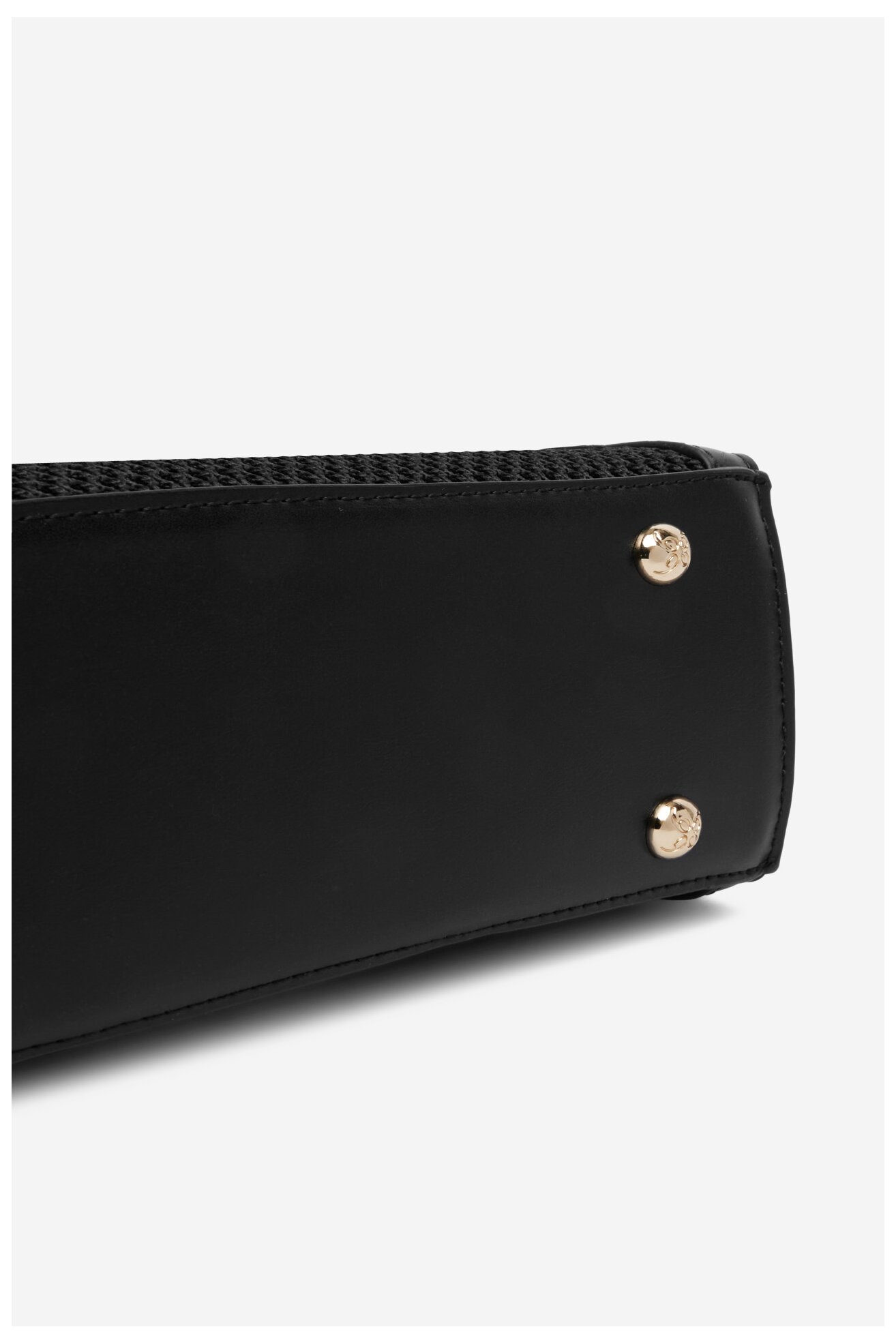 Дамска чанта NINE WEST CEO-WALL STREET GLOW-KY318 ЧЕРЕН