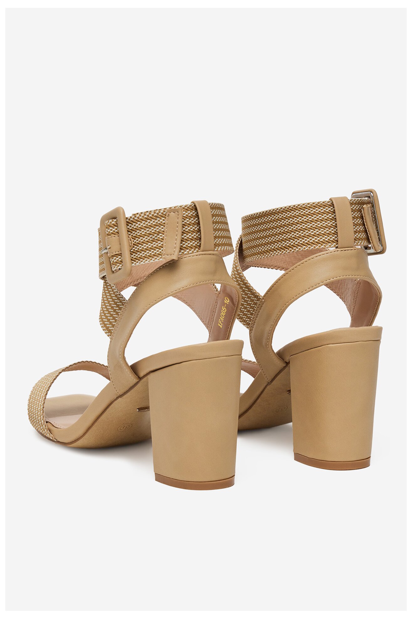 Сандали DeeZee XFA065-10 БЕЖОВ