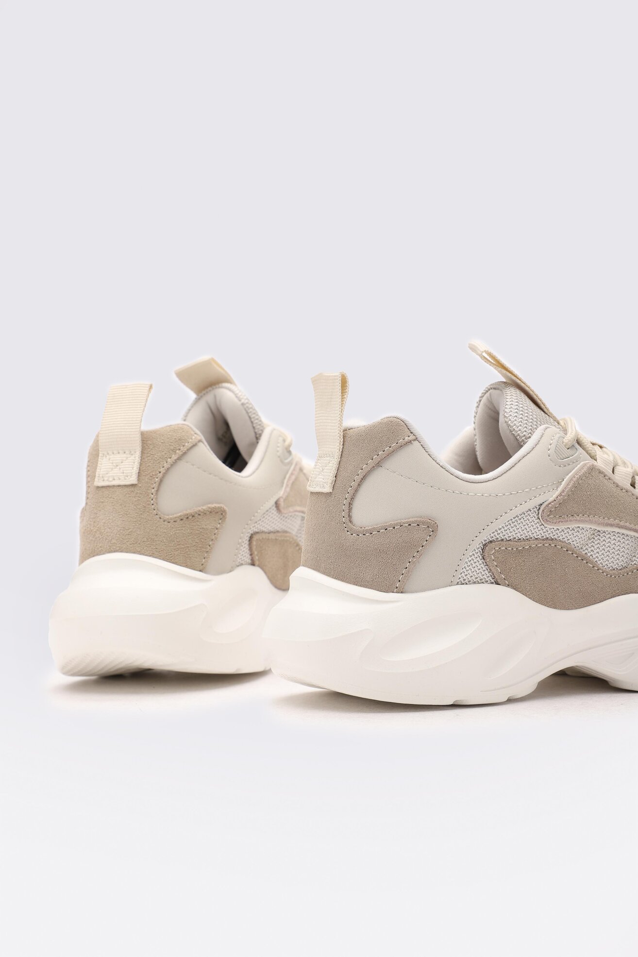 Obuwie sportowe SPRANDI URBAN WP40-9871W Beżowy