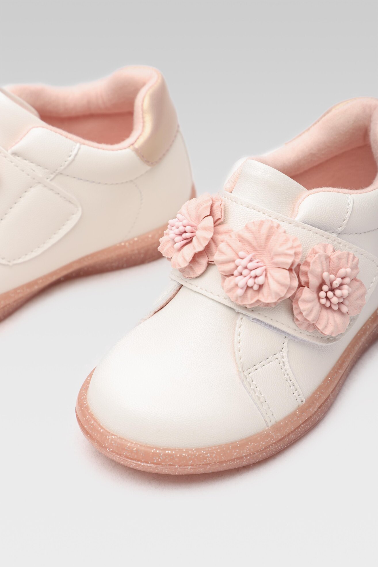 Półbuty Nelli Blu CM200616-4 Biały