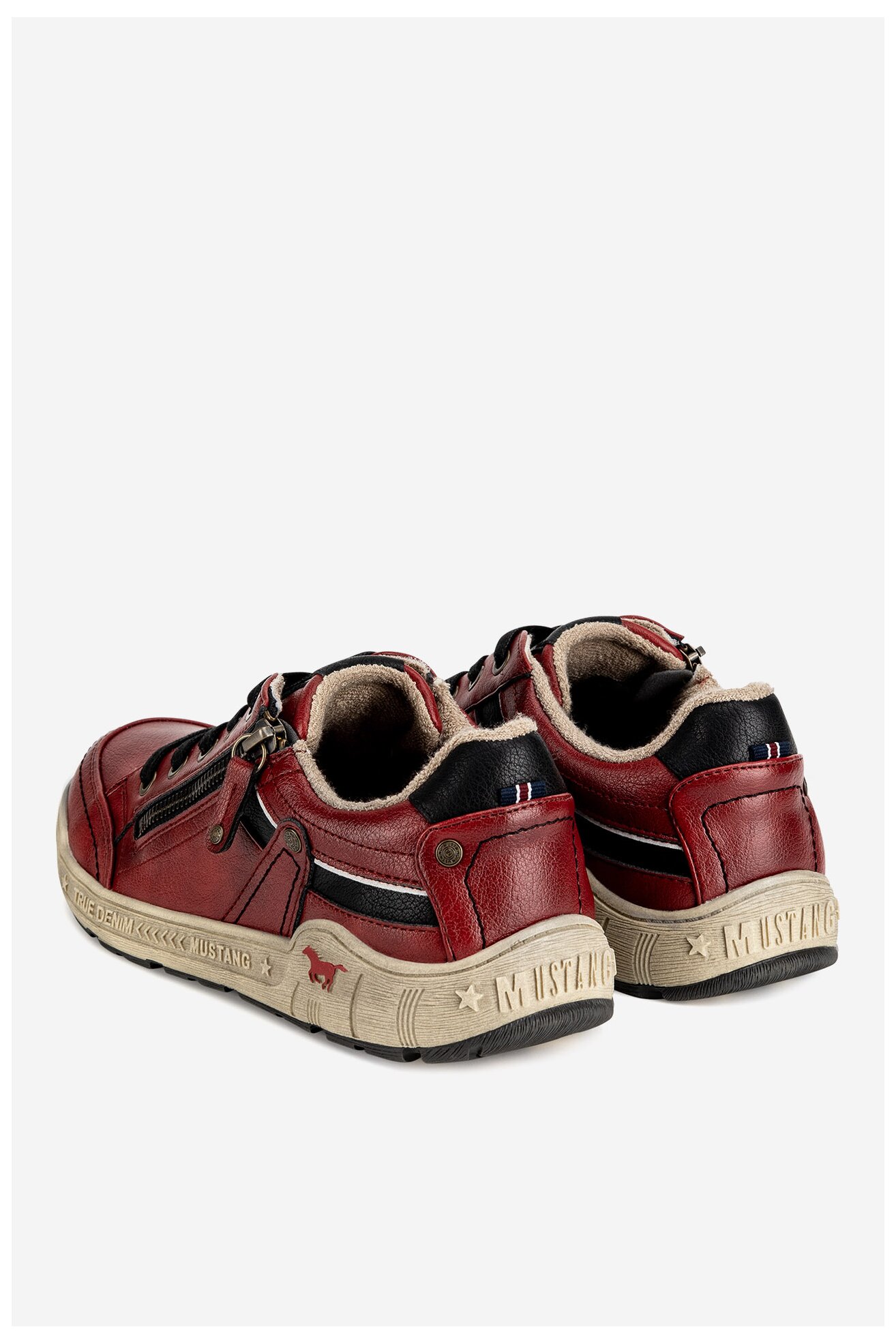 Polobotka Mustang 1290-302 ČERVENÁ