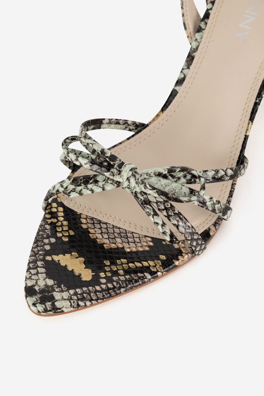 
                Сандалі Jenny МІКС - 5906751048672