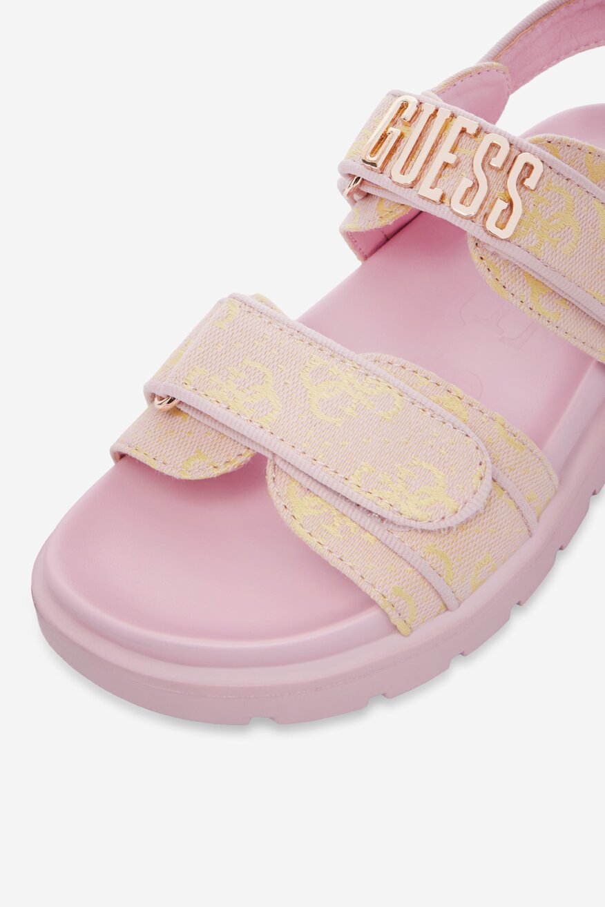 GUESS - Sandały - 5906751984277