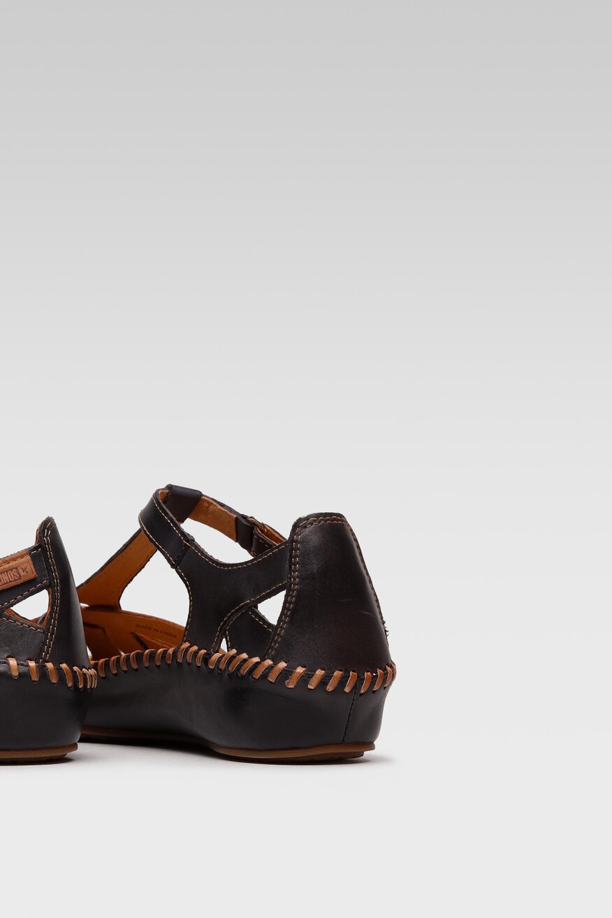 Pikolinos - Sandały skórzane na rzepy - 5904248218386