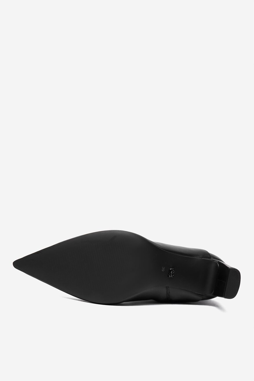 
                Csizma Gino Rossi FEKETE - 5906751299951