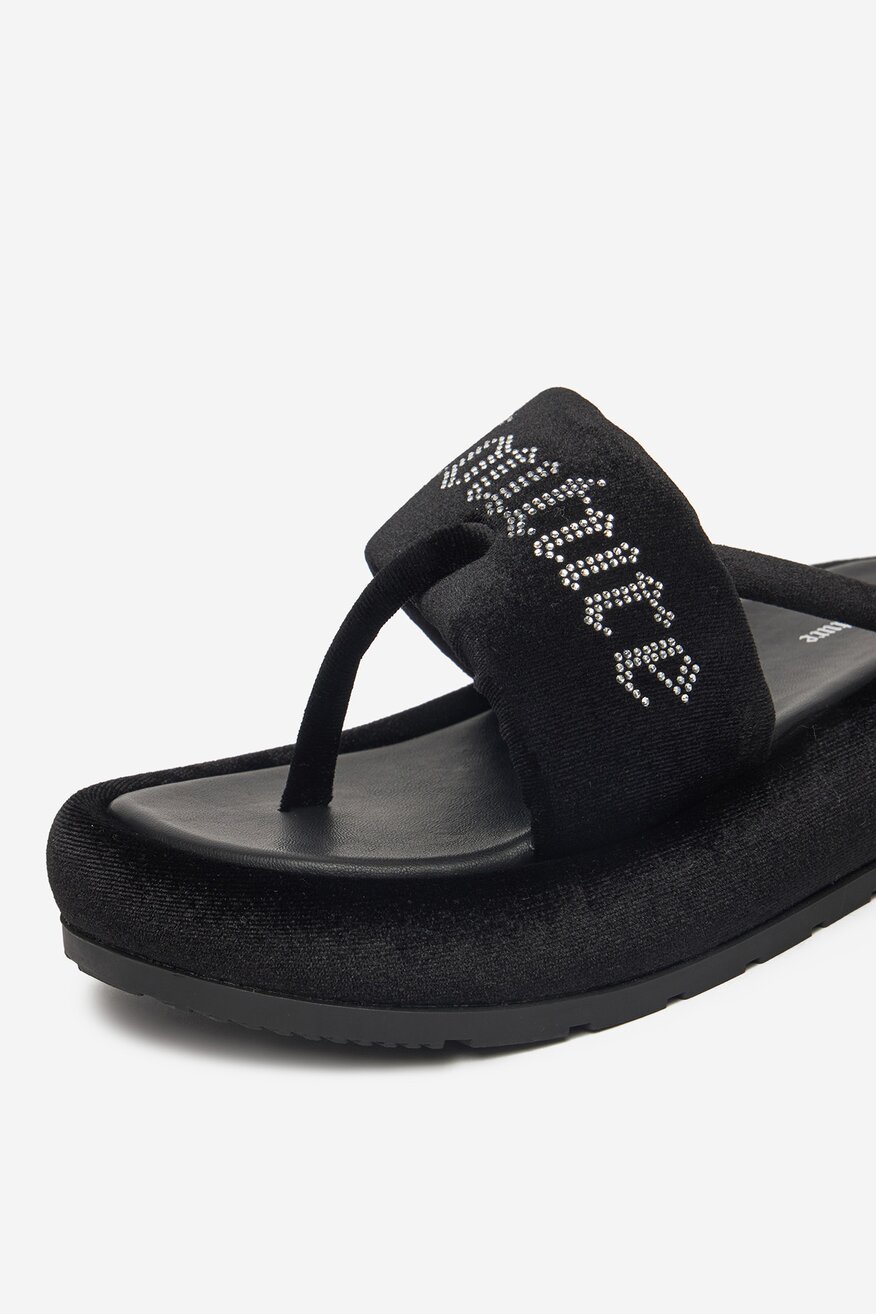 Juicy Couture - Klapki na platformie - 5906751063453