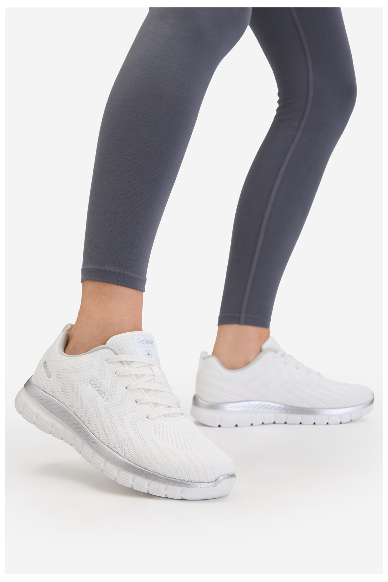 Obuwie sportowe Go Soft CEOWB-V15-1038 Biały