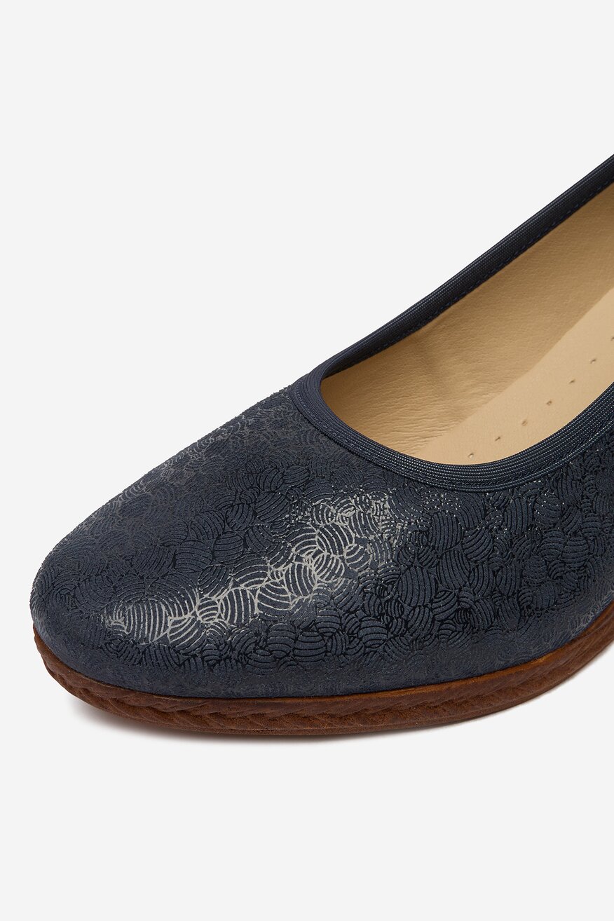 
                Напівчеревик Lasocki ТЕМНО-СИНІЙ - 5906751750056